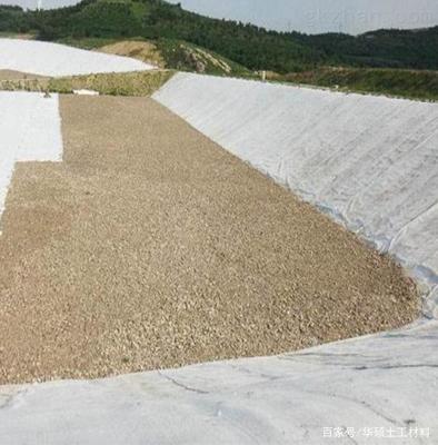 土工布 从透水混凝土路面养护到公路保养的多功能建材